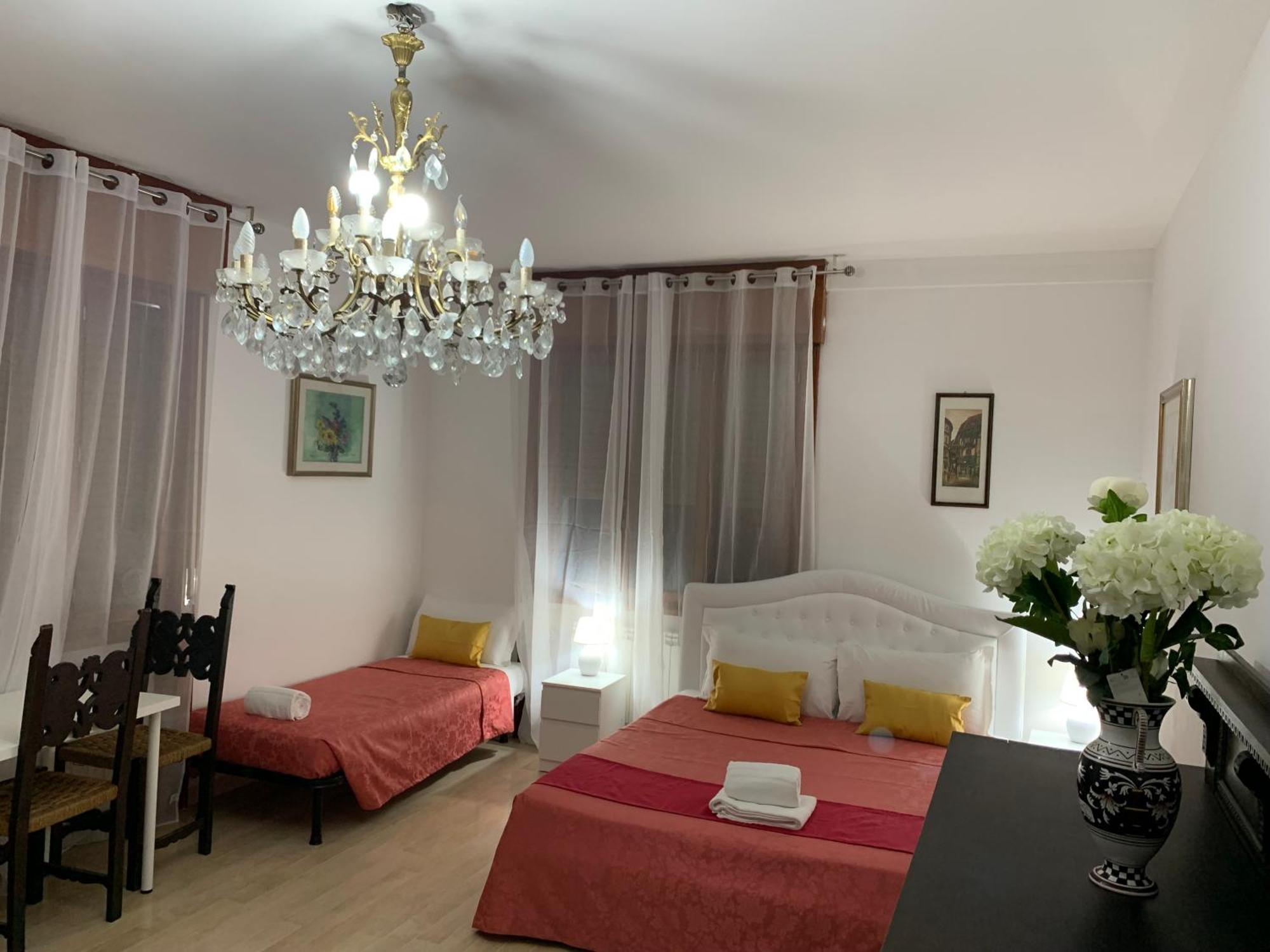 Venice Popular Stay Местре Екстер'єр фото